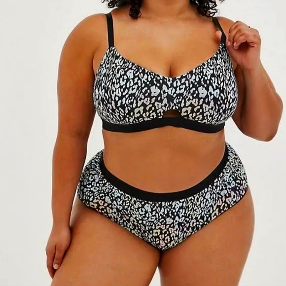 NWOT Keyhole Bralette Leopard Print - Picture 2 of 3